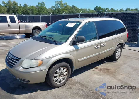 2007 Chrysler Town & Country Touring из США, поврежденный, VIN 2A4GP54L77R184827